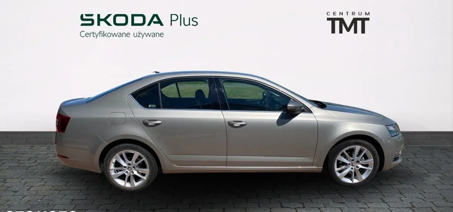 Skoda Octavia cena 86900 przebieg: 72600, rok produkcji 2019 z Nowe Warpno małe 37